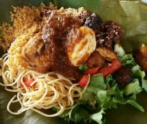 How to Prepare Waakye